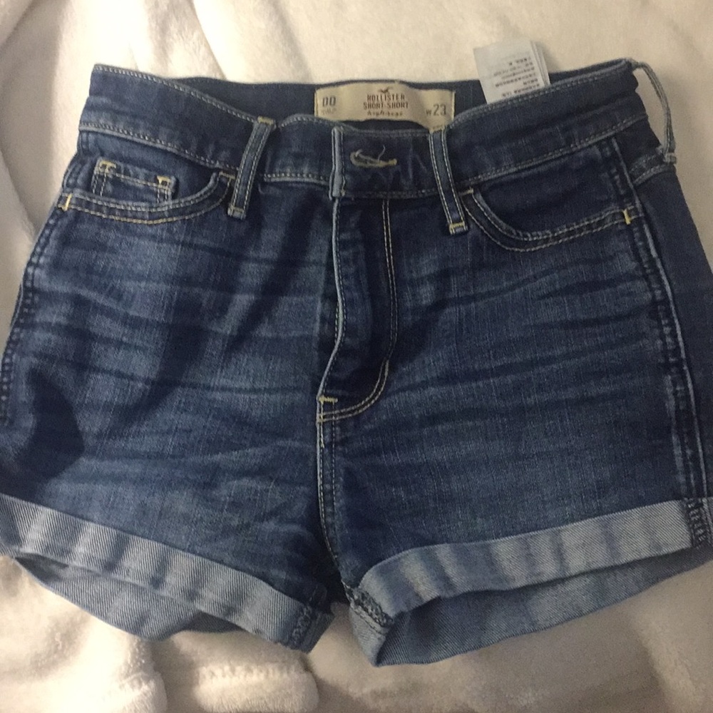 Hollister short shorts